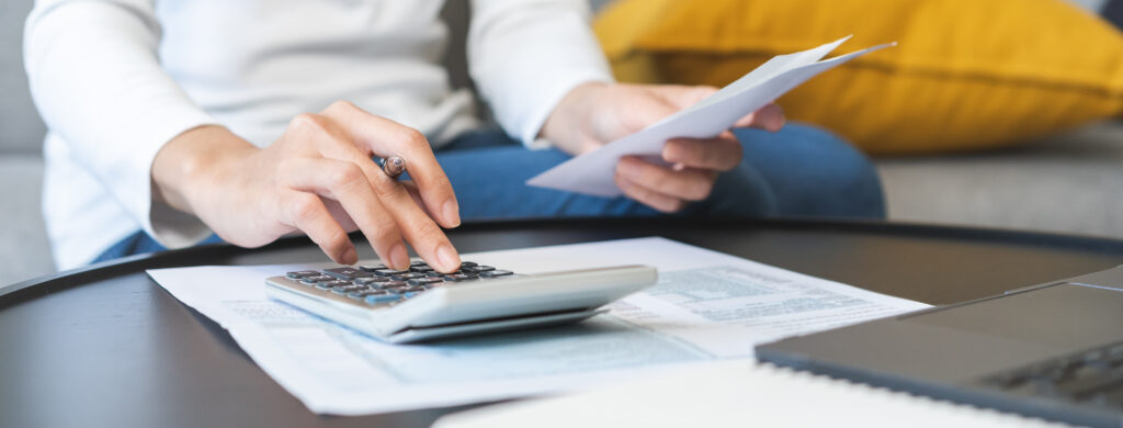CGH Tax Services specializes in personal tax returns, small business tax returns, bookkeeping and new business registration.